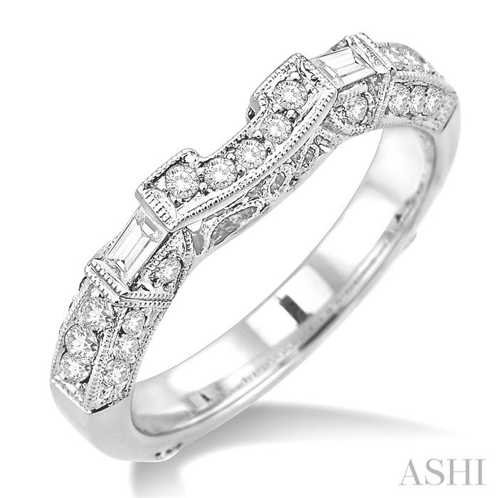 //www.sachsjewelers.com/upload/product_ashi/26243FRWG-WB_ANGVEW_ENLRES.jpg