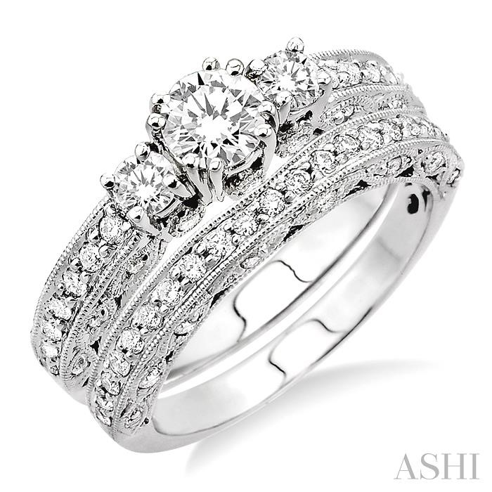 ROUND SHAPE PAST PRESENT & FUTURE DIAMOND WEDDING SET