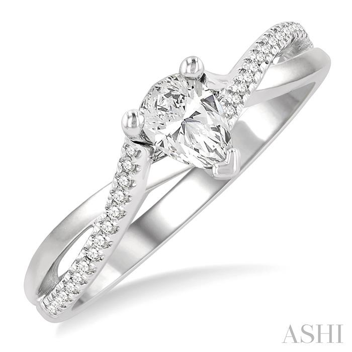 PEAR SHAPE DIAMOND ENGAGEMENT RING