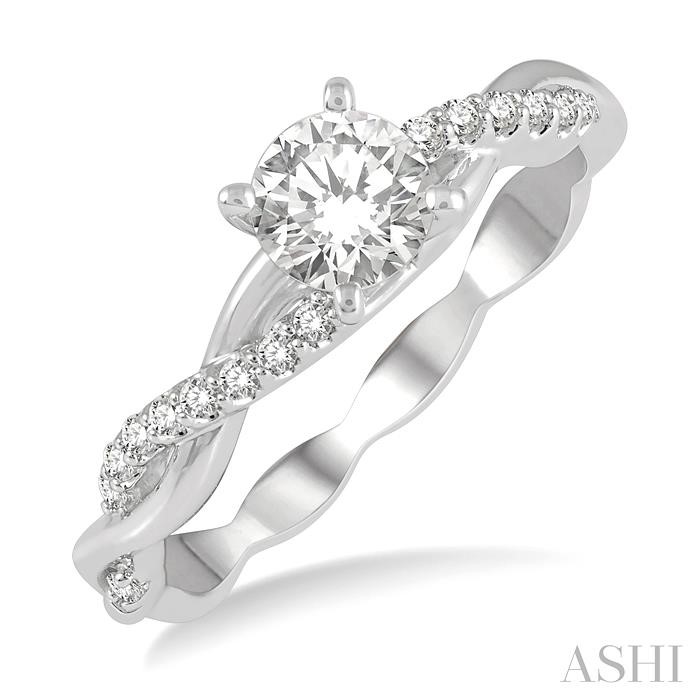 ROUND SHAPE DIAMOND ENGAGEMENT RING