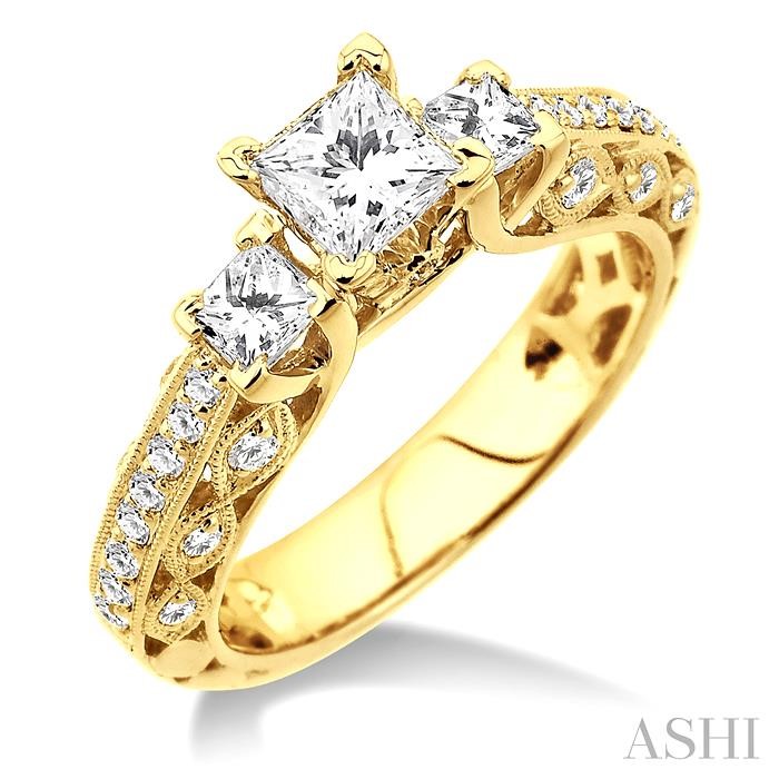 PAST PRESENT & FUTURE DIAMOND ENGAGEMENT RING