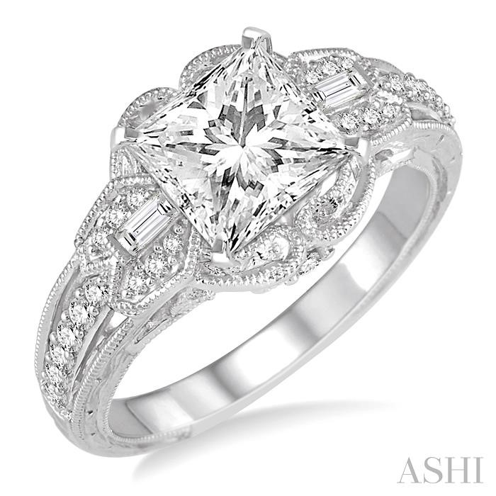 PRINCESS SHAPE DIAMOND ENGAGEMENT RING