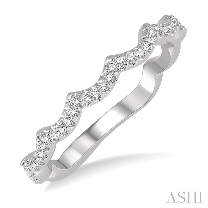 //www.sachsjewelers.com/upload/product_ashi/268J8FHWG-WB_ANGVEW_ENLRES.jpg