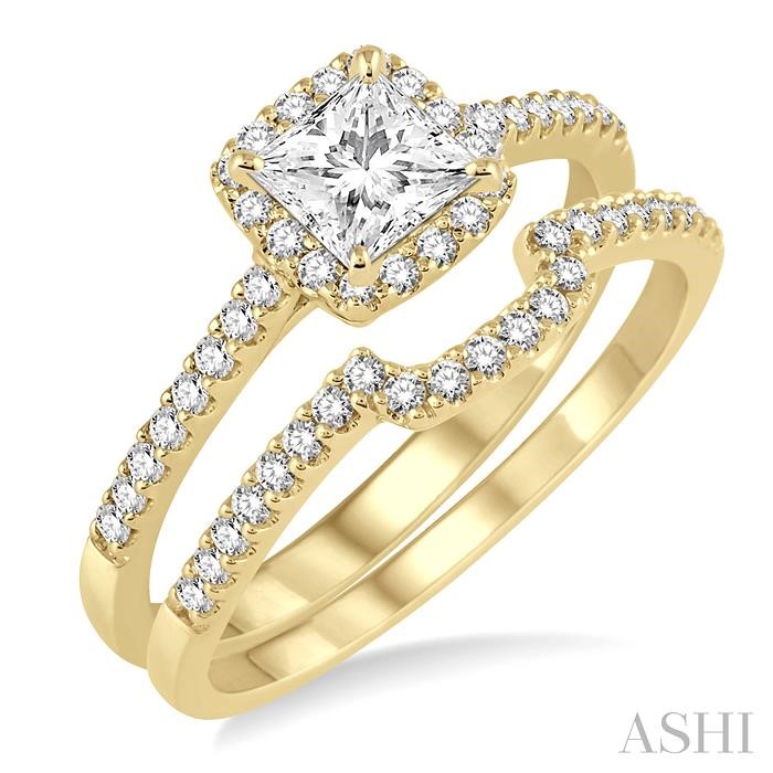 HALO DIAMOND WEDDING SET