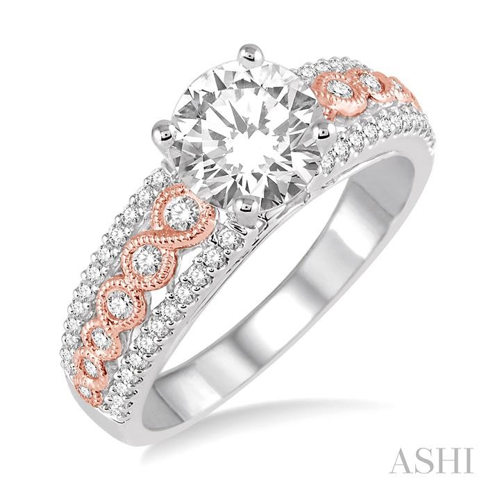 DIAMOND ENGAGEMENT RING