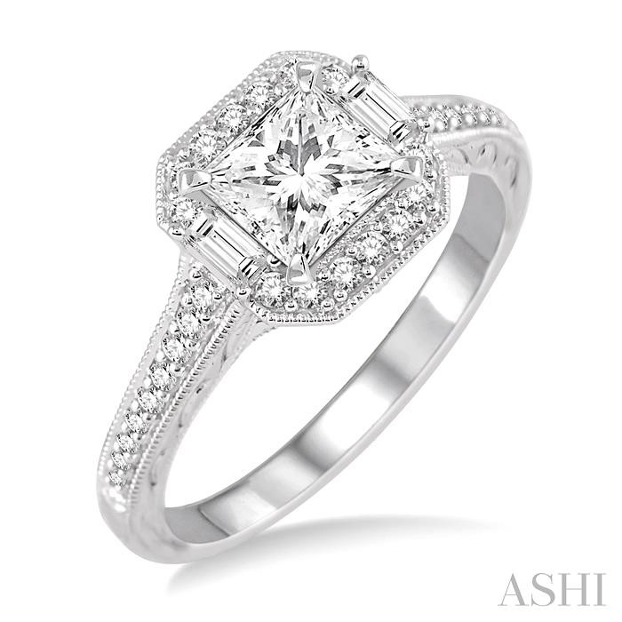 HALO DIAMOND ENGAGEMENT RING
