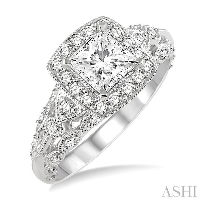 HALO DIAMOND ENGAGEMENT RING