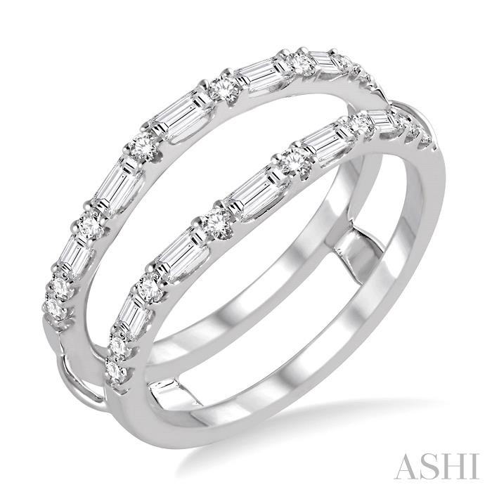 BAGUETTE DIAMOND INSERT RING