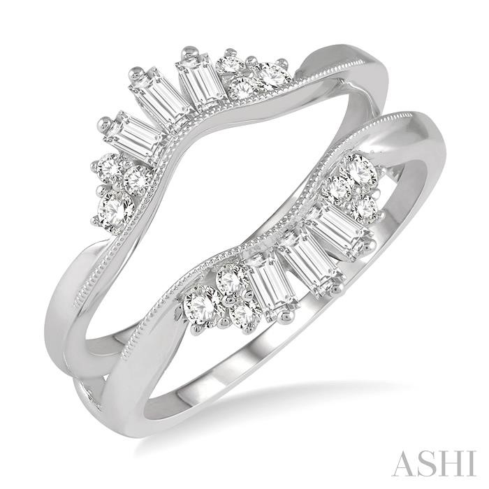 BAGUETTE DIAMOND INSERT RING