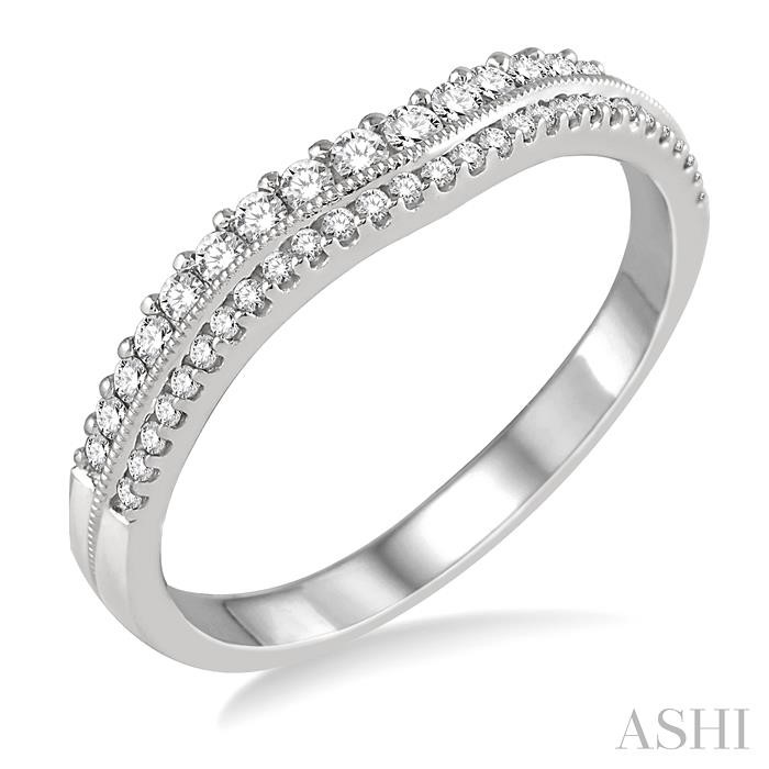 CURVED DIAMOND WEDDING BAND