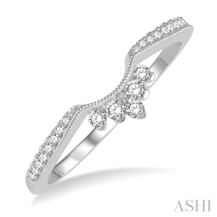 //www.sachsjewelers.com/upload/product_ashi/30217FHWG_ANGVEW_ENLRES.jpg