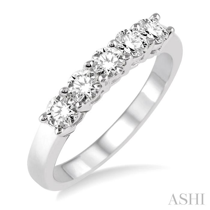 ROUND SHAPE 5 STONE DIAMOND WEDDING BAND