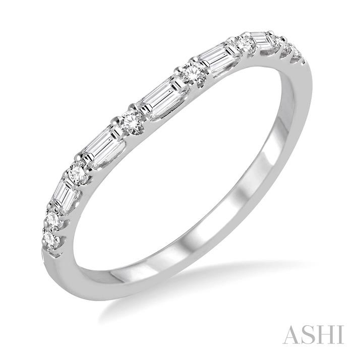 BAGUETTE DIAMOND WEDDING BAND