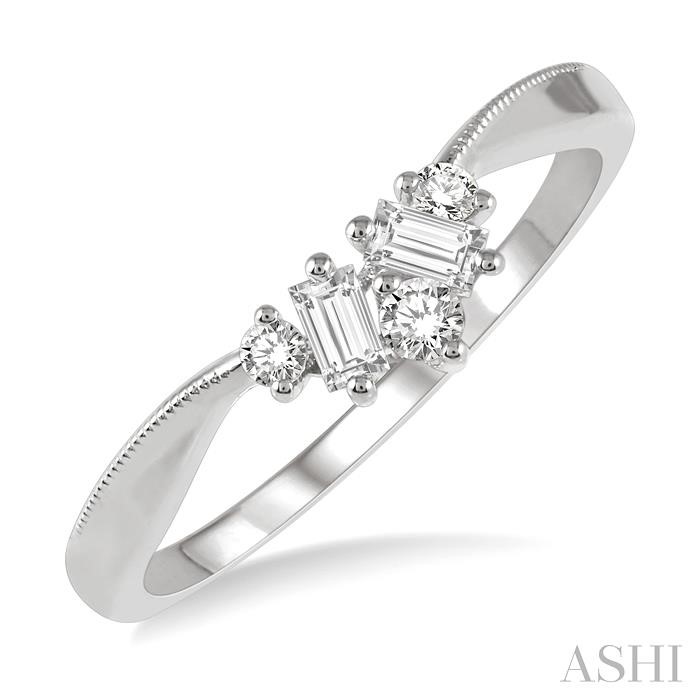 CHEVRON BAGUETTE DIAMOND WEDDING BAND