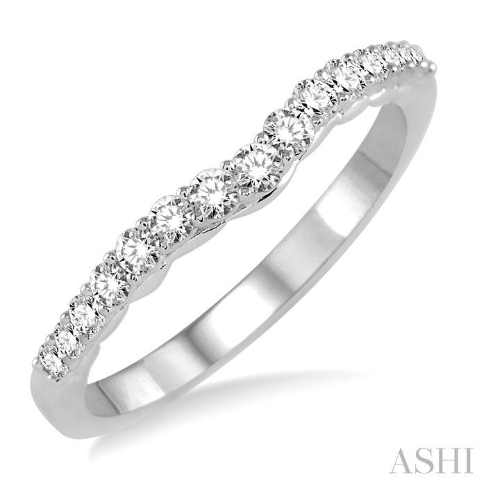 CURVED DIAMOND WEDDING BAND