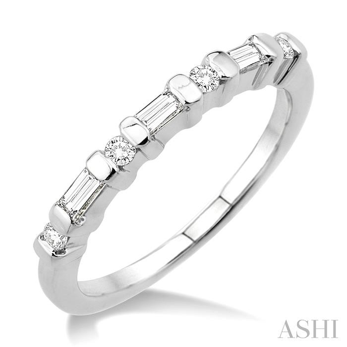 //www.sachsjewelers.com/upload/product_ashi/32376FHWG_ANGVEW_ENLRES.jpg