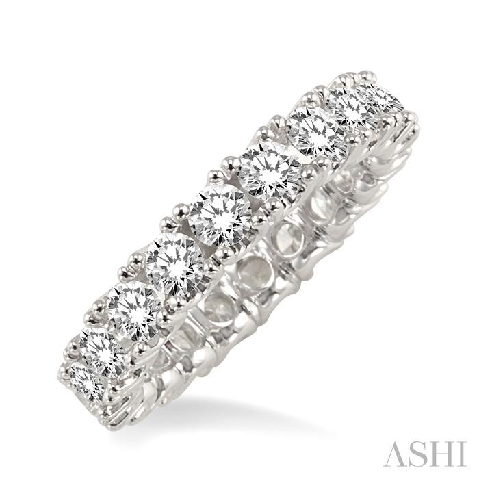 ETERNITY DIAMOND WEDDING BAND