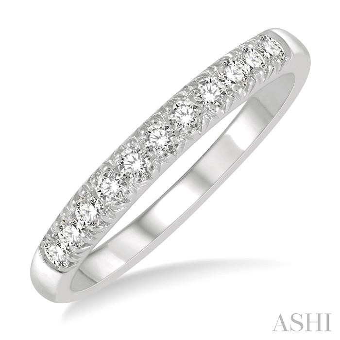 11 STONE DIAMOND WEDDING BAND