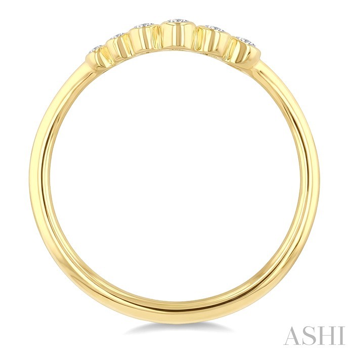 Graduated Wave Bezel Diamond Stackable Fashion Ring