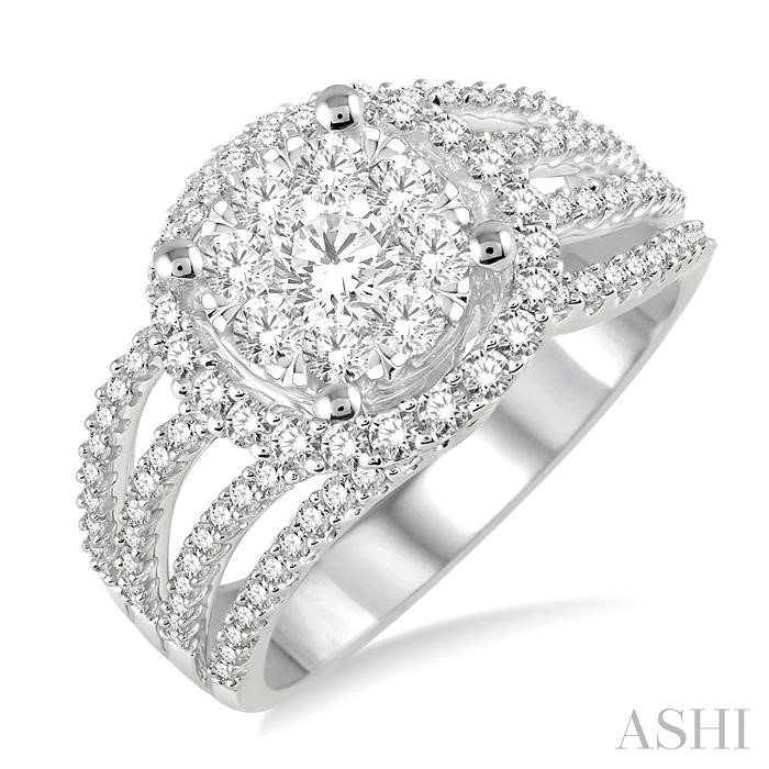 ROUND SHAPE HALO LOVEBRIGHT DIAMOND RING