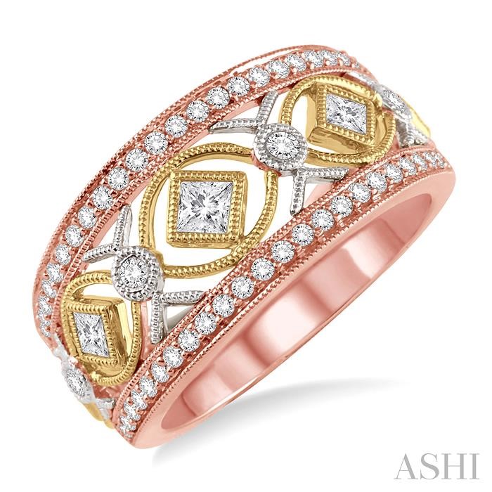 DIAMOND FASHION RING