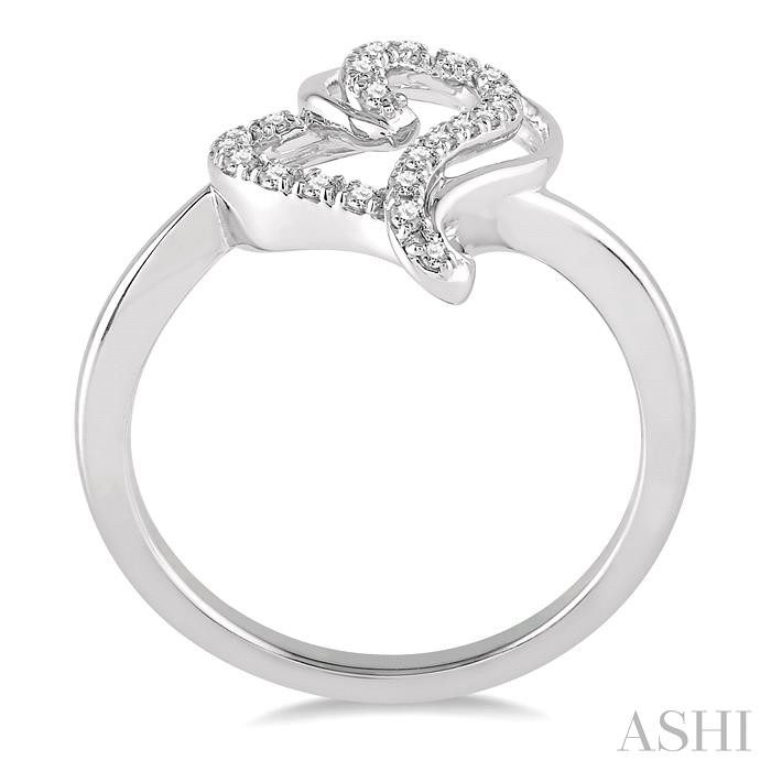 Heart Shape Diamond Fashion Ring-3