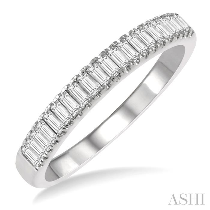 STACKABLE BAGUETTE DIAMOND FASHION RING