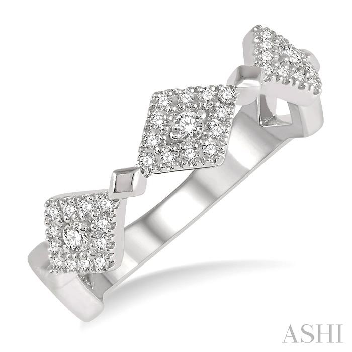 //www.sachsjewelers.com/upload/product_ashi/350B6FHWG_ANGVEW_ENLRES.jpg