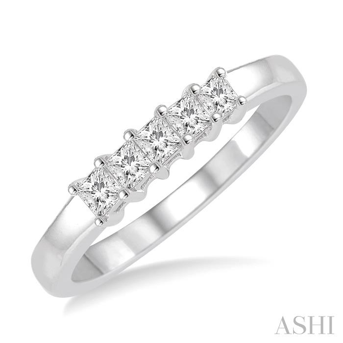 PRINCESS SHAPE 5 STONE DIAMOND WEDDING BAND