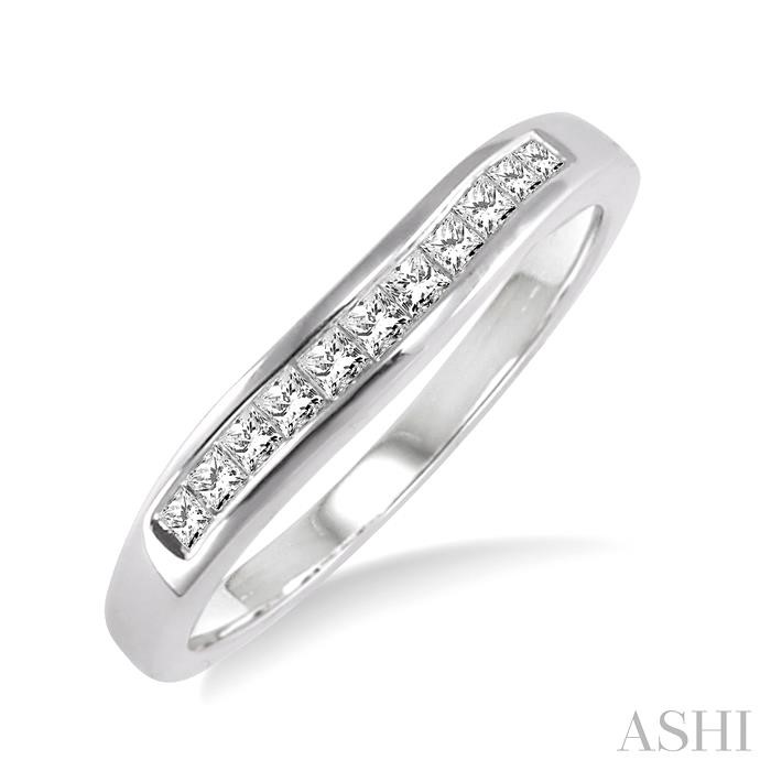 CHANNEL SET CURVED DIAMOND WEDDING BAND