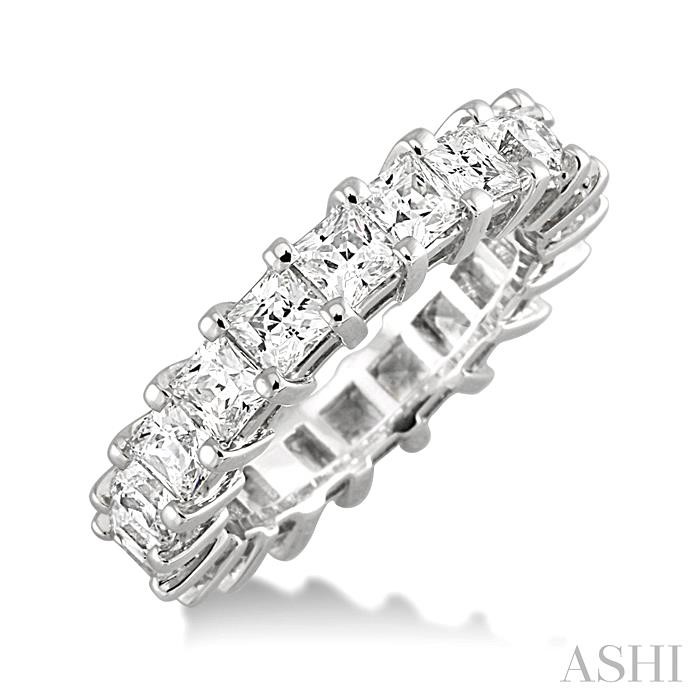 ETERNITY DIAMOND WEDDING BAND