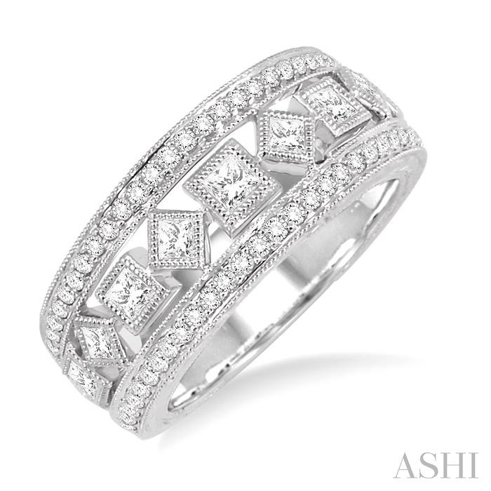 STACKABLE DIAMOND FASHION BAND