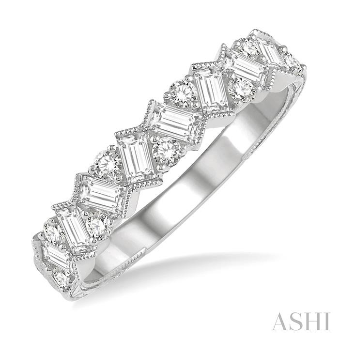 //www.sachsjewelers.com/upload/product_ashi/360B3FHWG_ANGVEW_ENLRES.jpg