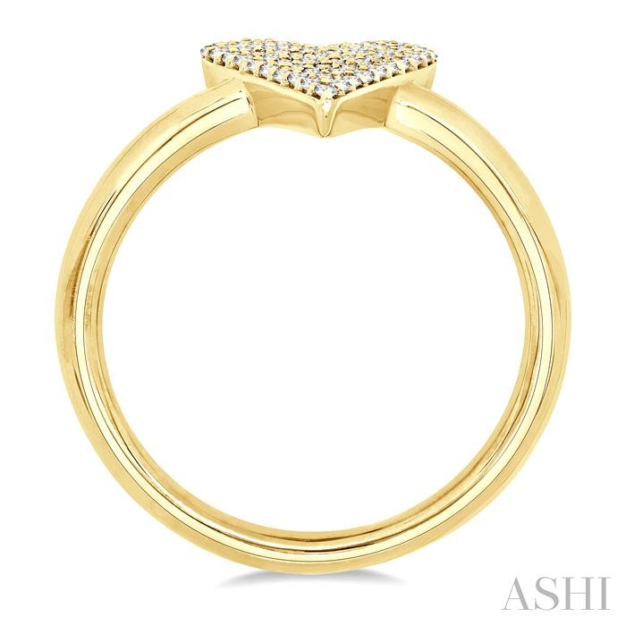 Pave-Set Heart Shape Diamond Fashion Ring-3
