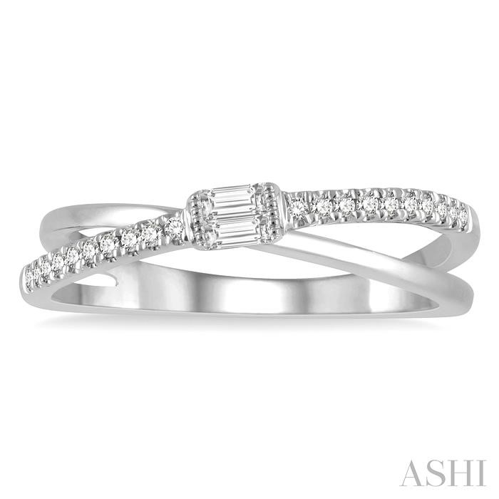 Criss Cross Baguette Diamond Fashion Ring-2