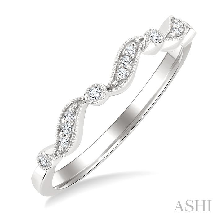 Wave Diamond Wedding Band