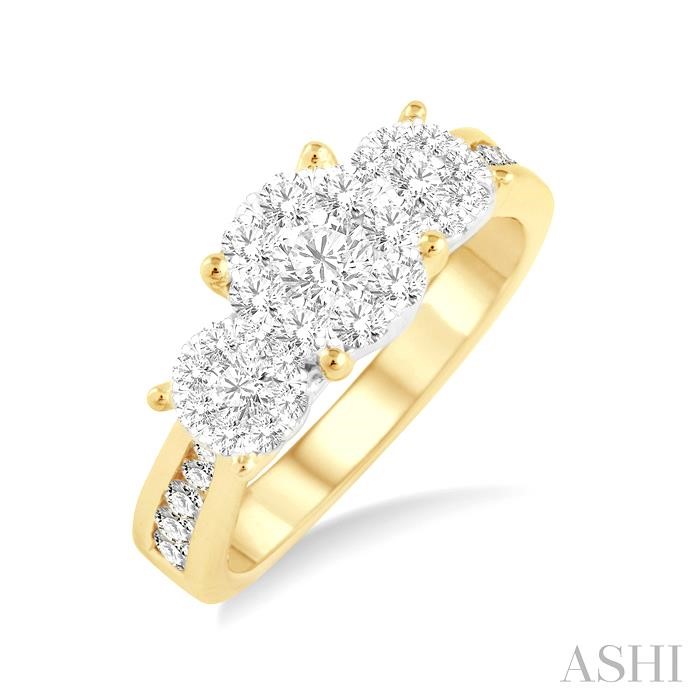 PAST PRESENT & FUTURE LOVEBRIGHT ESSENTIAL DIAMOND RING