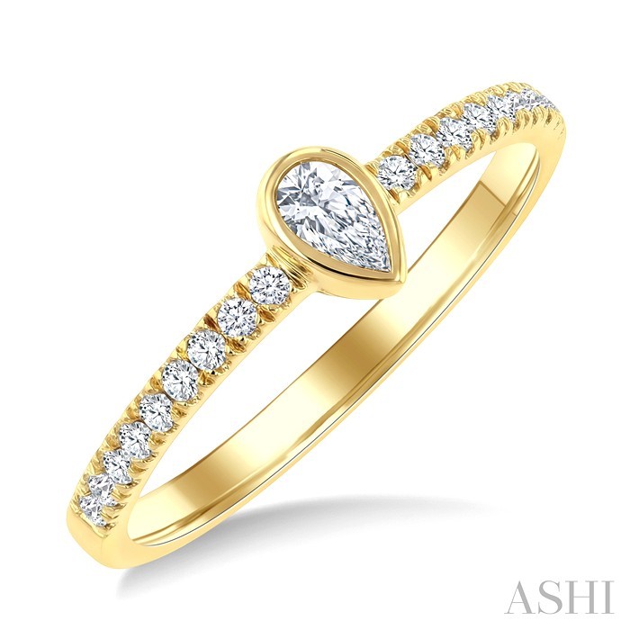 Pear Shape Bezel Diamond Fashion Ring