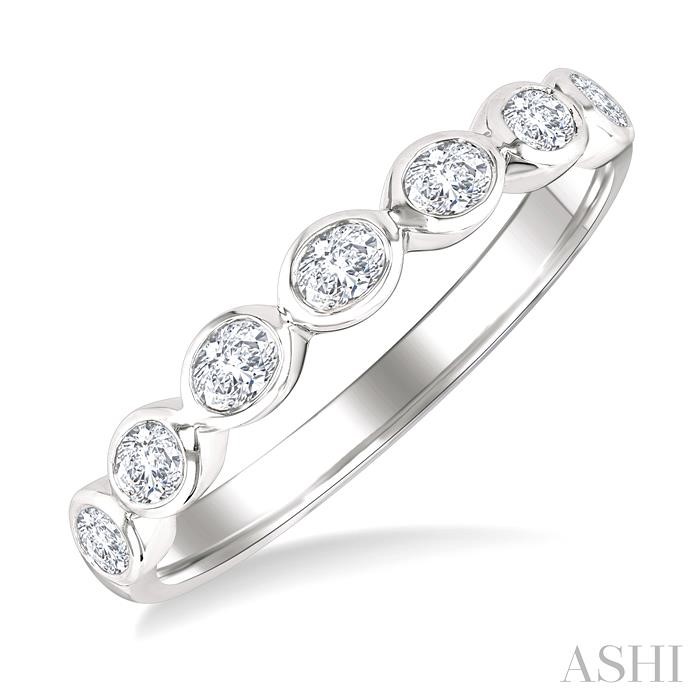 Oval Shape East-West Bezel Set Diamond Fashion Band