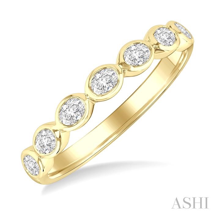 Oval Shape East-West Bezel Set Diamond Fashion Band