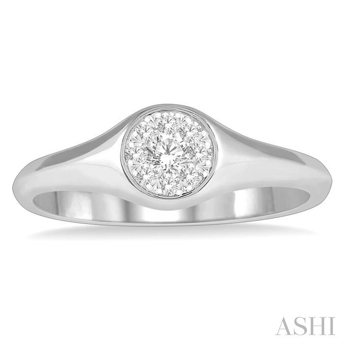 Round Shape Lovebright Essential Diamond Signet Ring-2