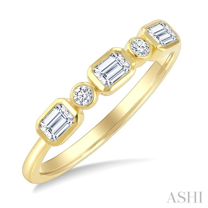 Emerald and Round Cut Bezel Diamond Fashion Band