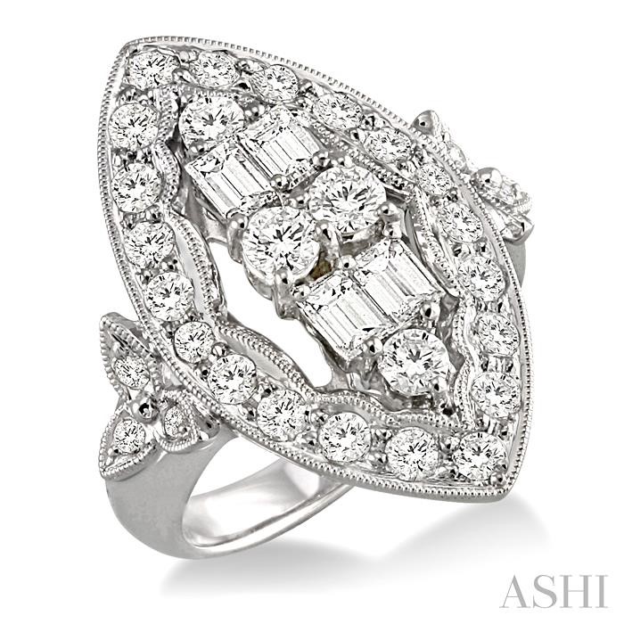 MARQUISE SHAPE DIAMOND FASHION RING