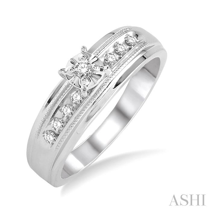 Round Shape Diamond Engagement Ring