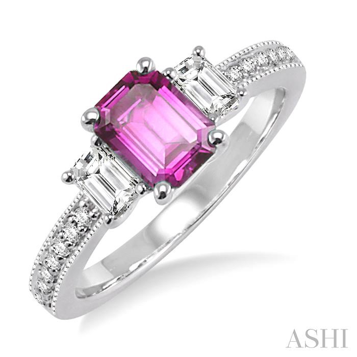 GEMSTONE & DIAMOND RING
