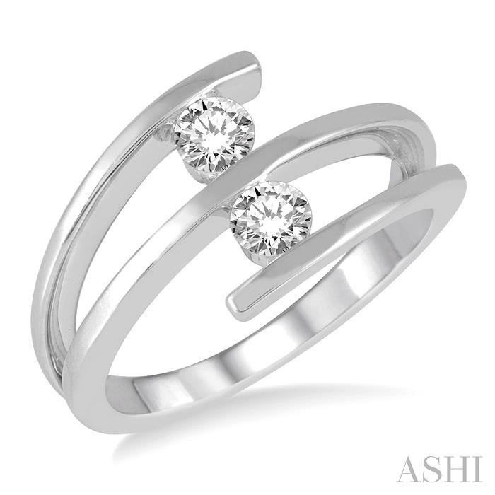 2 STONE DIAMOND FASHION RING