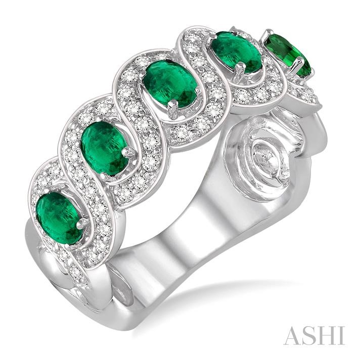 //www.sachsjewelers.com/upload/product_ashi/46213FHEMWG_ANGVEW_ENLRES.jpg