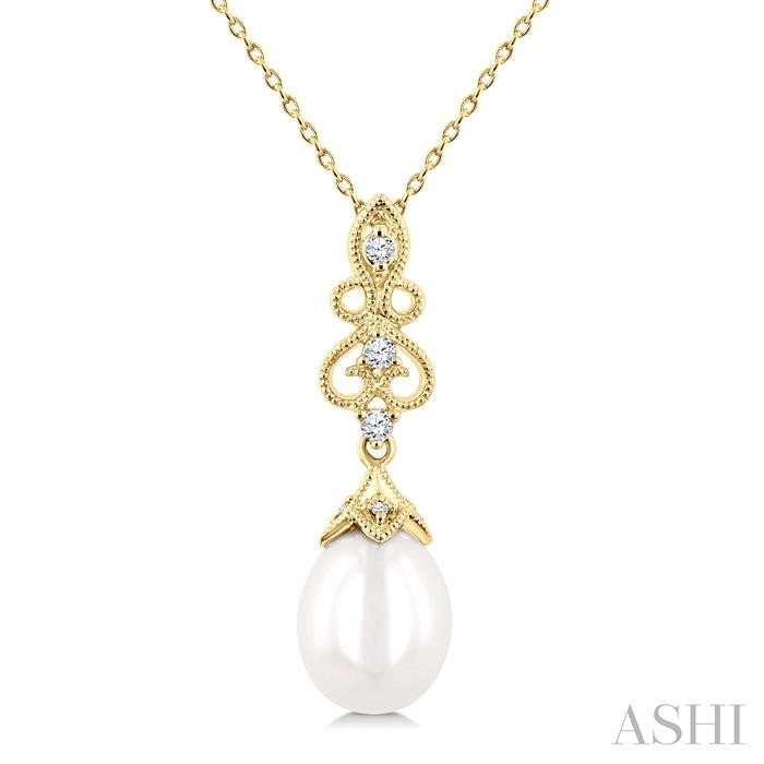 Pearl & Diamond Fashion Pendant