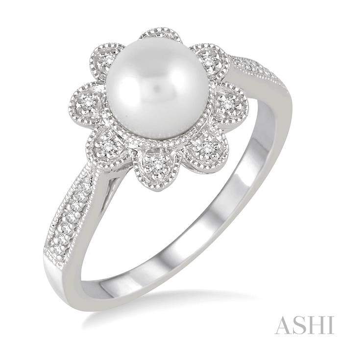 FLOWER SHAPE PEARL & DIAMOND RING