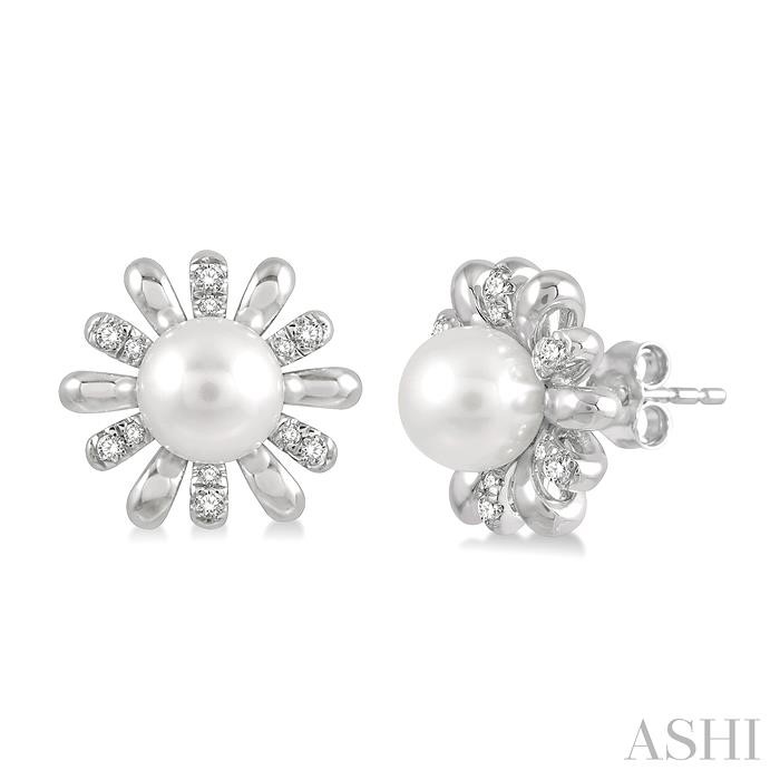 PEARL & DIAMOND FASHION EARRINGS